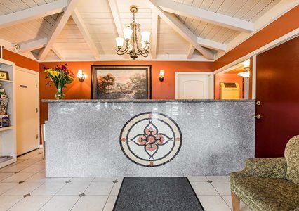 Clarion Collection Wilkie's - Monterey Hotel